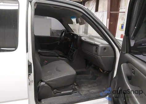 2006 Chevrolet Silverado 1500 Ls from USA, damaged, VIN 1GCEC19Z56E176994